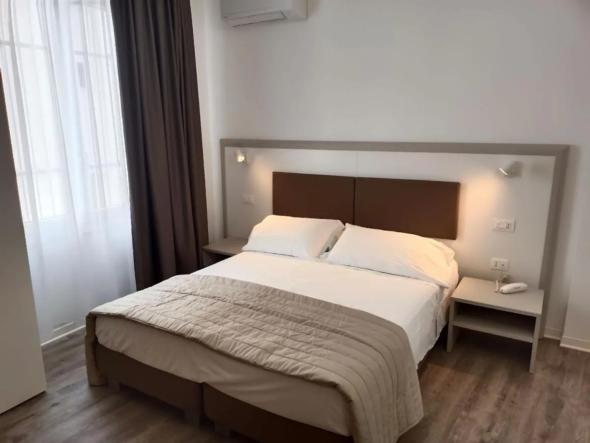 Hotel Splendid Caorle 3*,