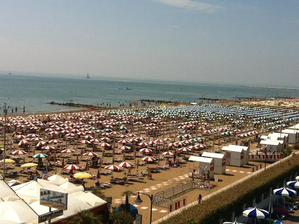 Hotel Splendid Caorle 3*,