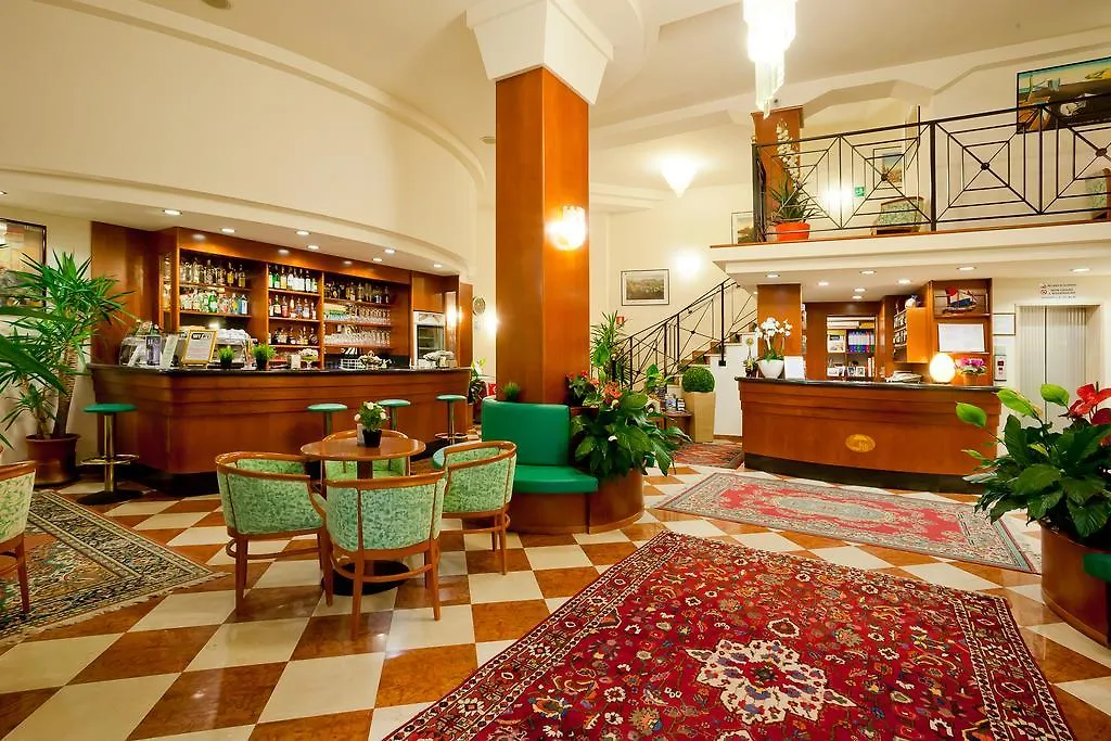 Hotel Splendid Caorle 3*,  Olaszország